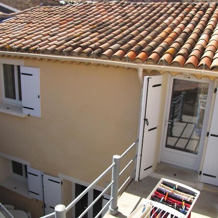 maison de village entre mer et montagne Roujan Extérieur photo